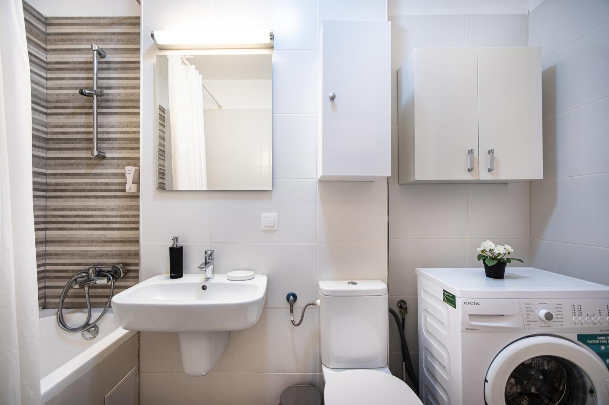 Opal Luxury Aviatiei Apartment Bukares Bagian luar foto