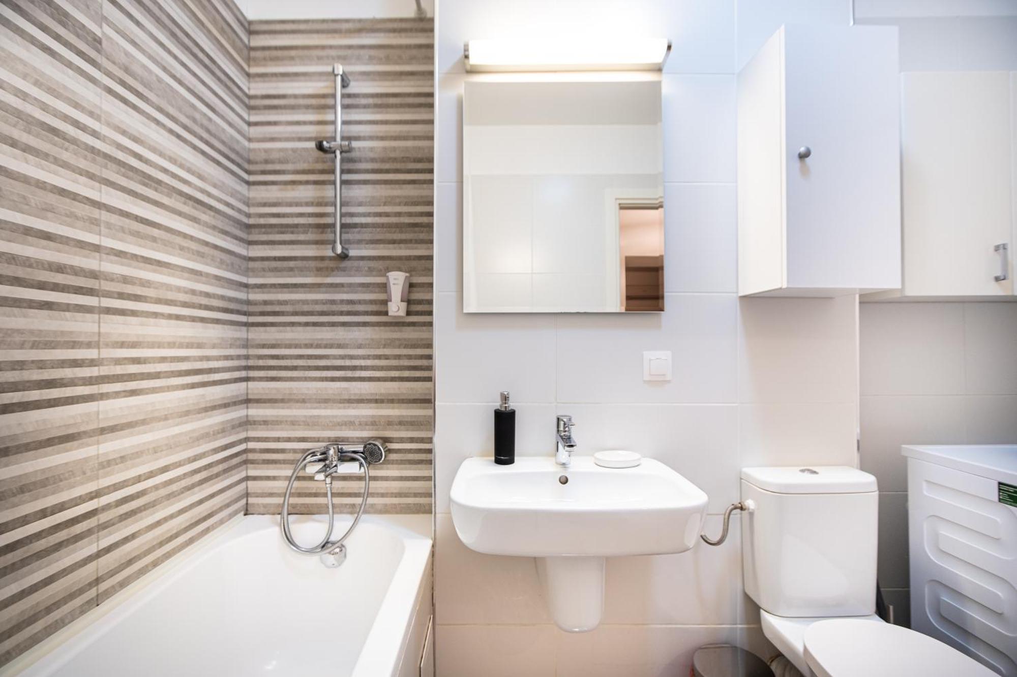 Opal Luxury Aviatiei Apartment Bukares Bagian luar foto