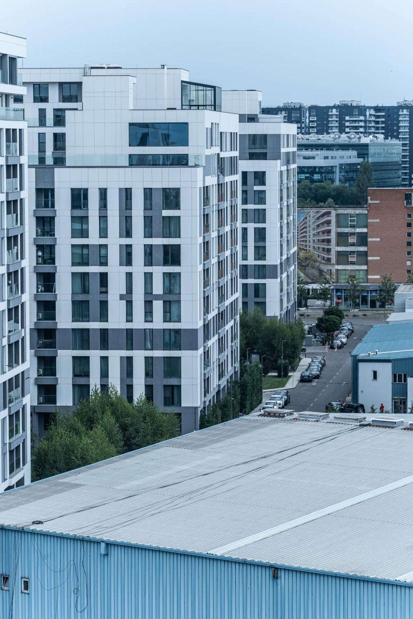 Opal Luxury Aviatiei Apartment Bukares Bagian luar foto